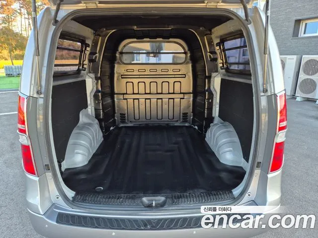 Hyundai Starex 2018 thumb 7