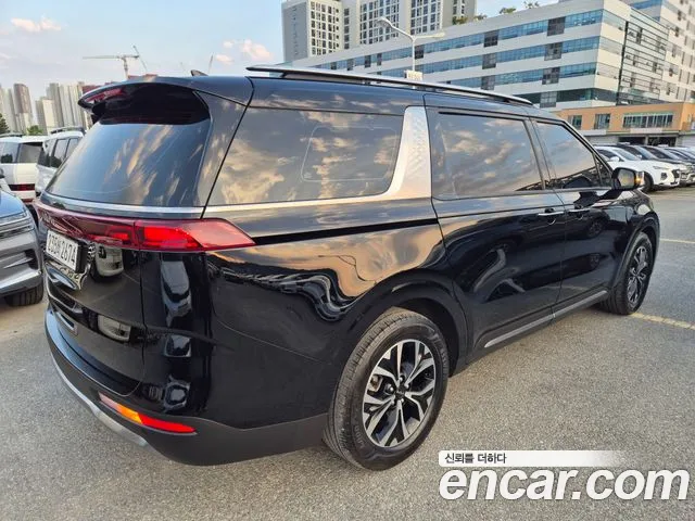 Kia Carnival 2022 thumb 6