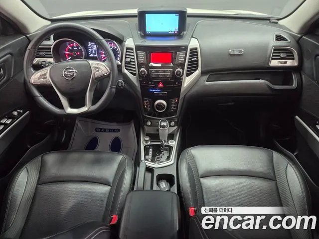 KG_Mobility_Ssangyong TIBOLI 2015 thumb 8