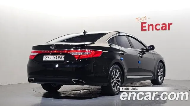 Hyundai Grandeur 2011 thumb 2
