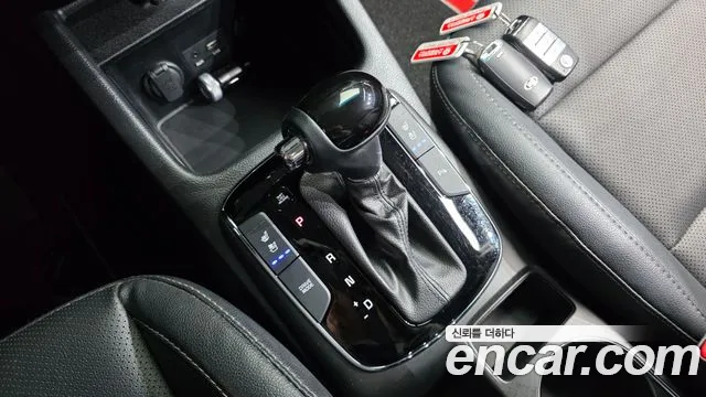 Kia K3 2016 thumb 9