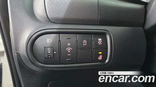 Kia K3 2016 thumb 12