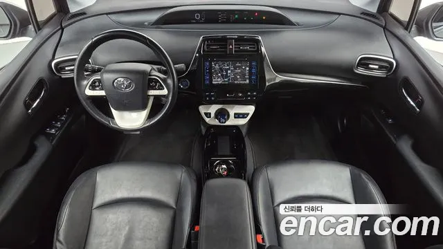 Toyota Prius 2017 thumb 7