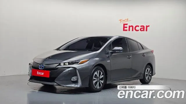 Toyota Prius 2017 thumb 12