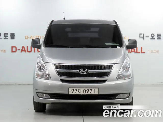 Hyundai Starex 2015 thumb 3