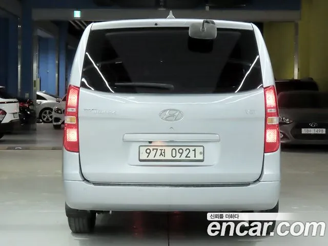 Hyundai Starex 2015 thumb 4