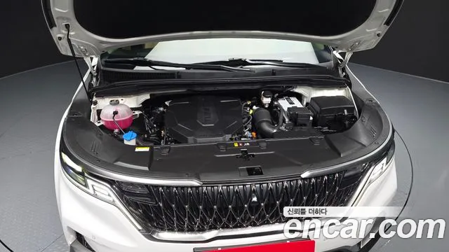 Kia Carnival 2022 thumb 5