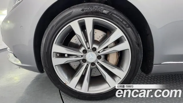 Mercedes-Benz S-Класс 2015 thumb 5