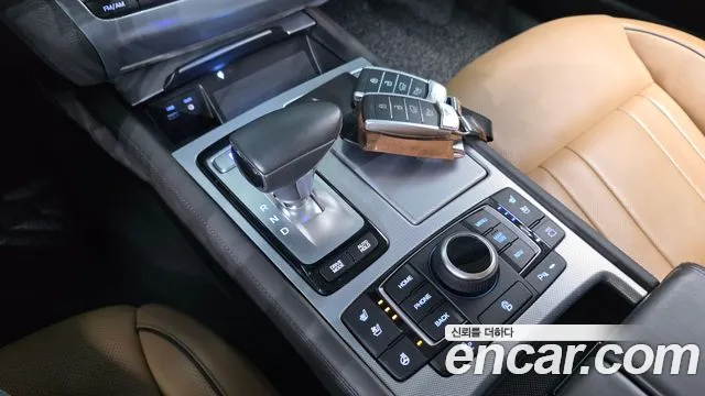 Genesis G80 2017 thumb 8