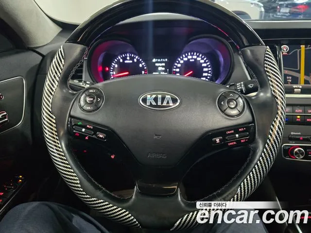 Kia K9 2014 thumb 8