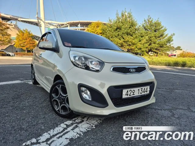 Kia Morning 2011 thumb 12