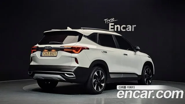 Kia Seltos 2022 thumb 2