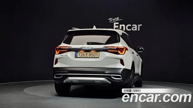 Kia Seltos 2022 thumb 4