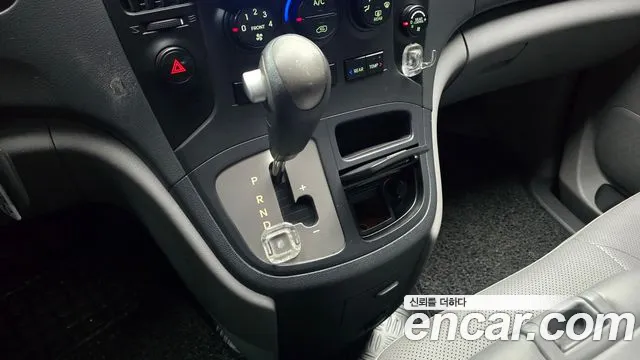 Hyundai Starex 2012 thumb 9