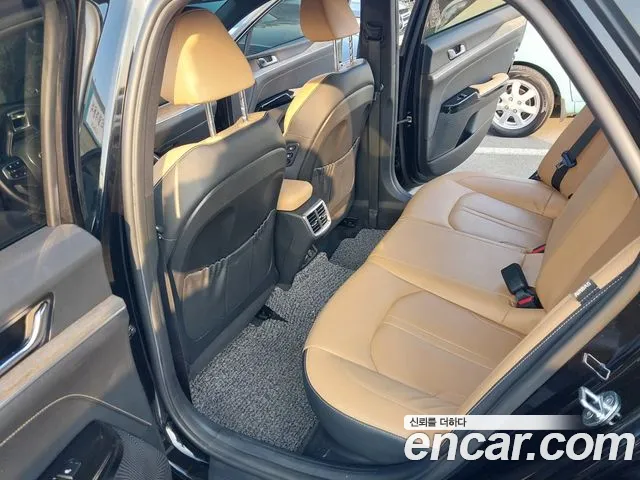 Kia K5 2022 thumb 10
