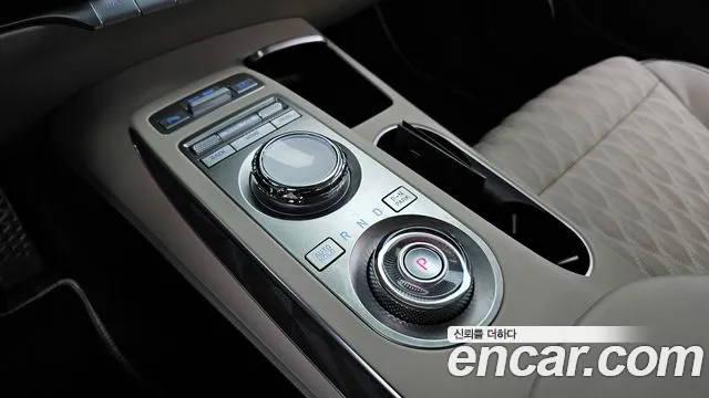 Genesis GV70 2023 thumb 9
