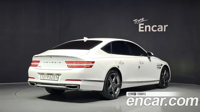 Genesis G80 2020 thumb 2