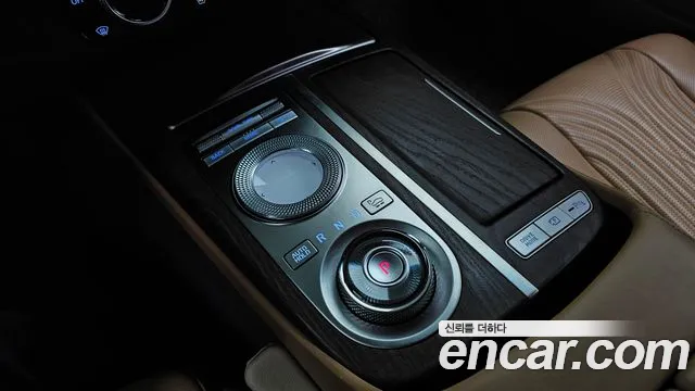 Genesis G80 2020 thumb 9