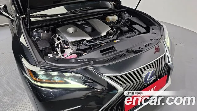 Lexus ES 2021 thumb 6