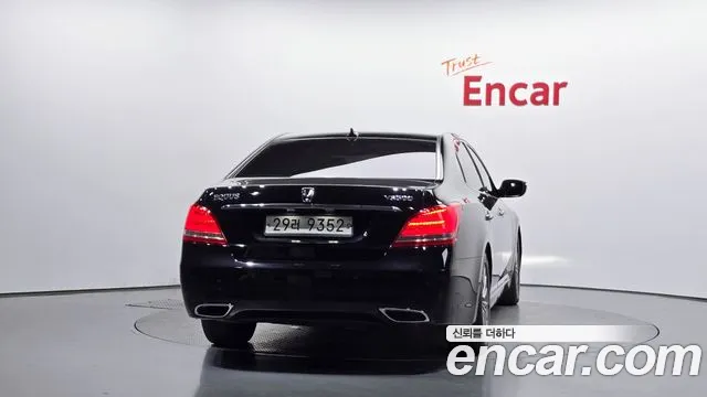 Hyundai Equus 2013 thumb 4