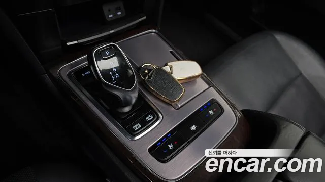 Hyundai Equus 2013 thumb 9