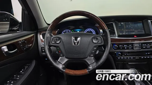 Hyundai Equus 2013 thumb 12