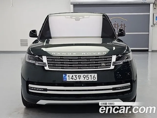 Land Rover Range Rover 2022 thumb 2