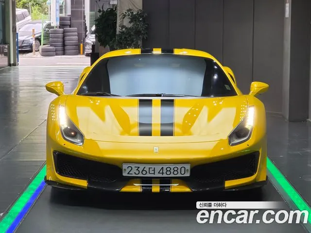 Ferrari 488 2020 thumb 2
