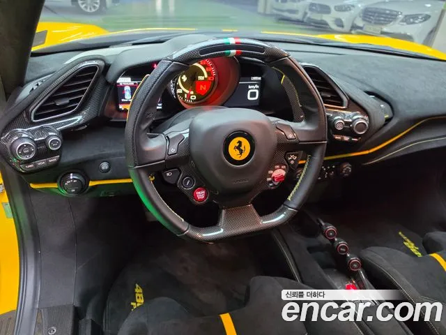 Ferrari 488 2020 thumb 8