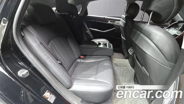 Genesis G80 2016 thumb 12