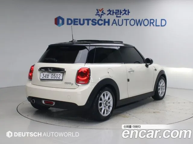 MINI Hatch 2016 thumb 2