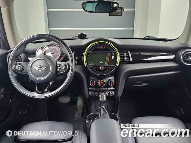 MINI Hatch 2016 thumb 7