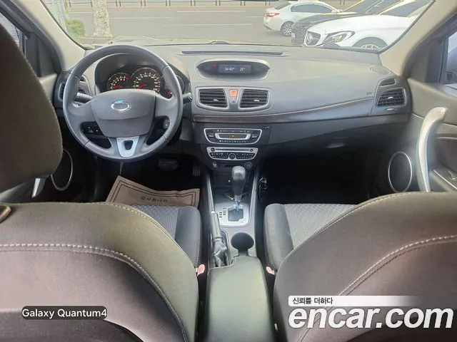 Renault-KoreaSamsung Fluence 2009 thumb 7