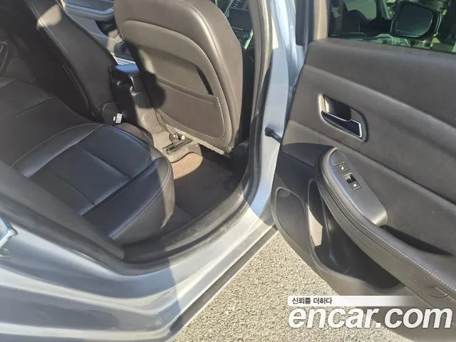 ChevroletGMDaewoo Malibu 2015 thumb 10