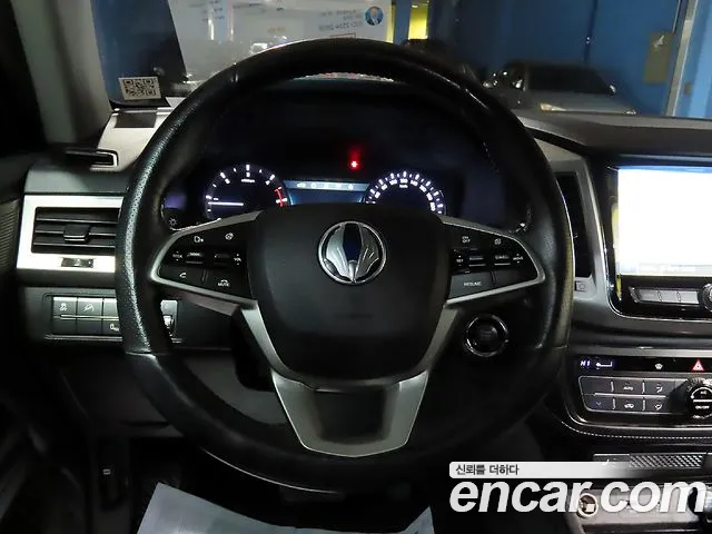 KG_Mobility_Ssangyong Rexton 2018 thumb 10