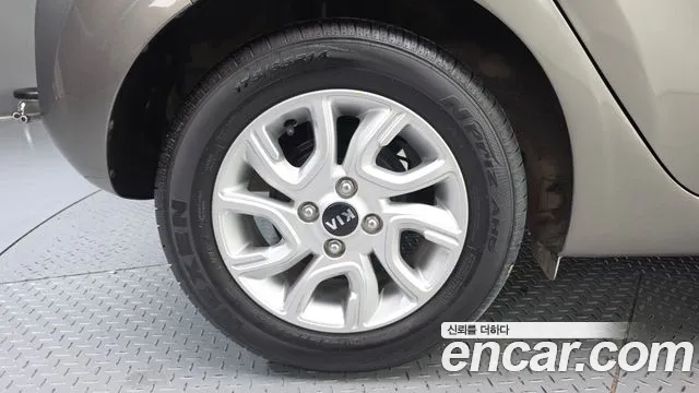 Kia Morning 2019 thumb 5