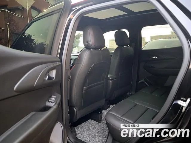 ChevroletGMDaewoo TrailBlazer 2020 thumb 7