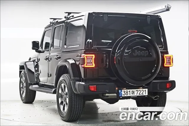Jeep Wrangler 2022 thumb 2