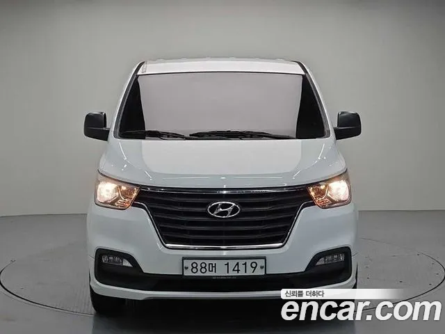 Hyundai Starex 2019 thumb 2