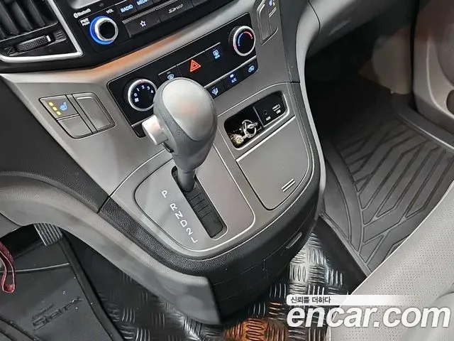 Hyundai Starex 2019 thumb 8