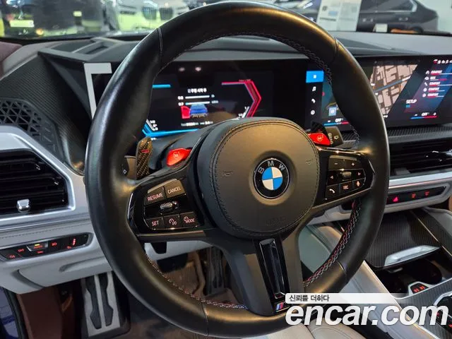 BMW XM 2023 thumb 9