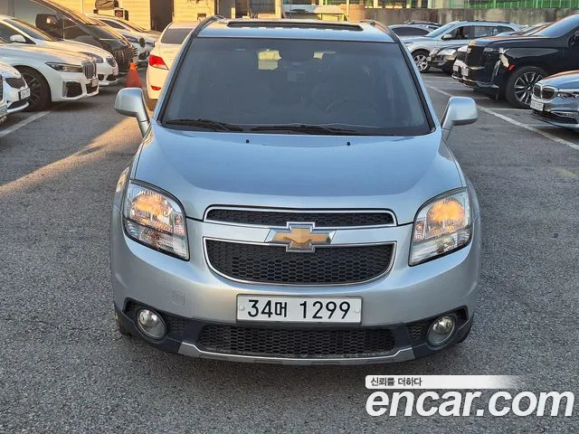 ChevroletGMDaewoo Orlando 2012 thumb 2
