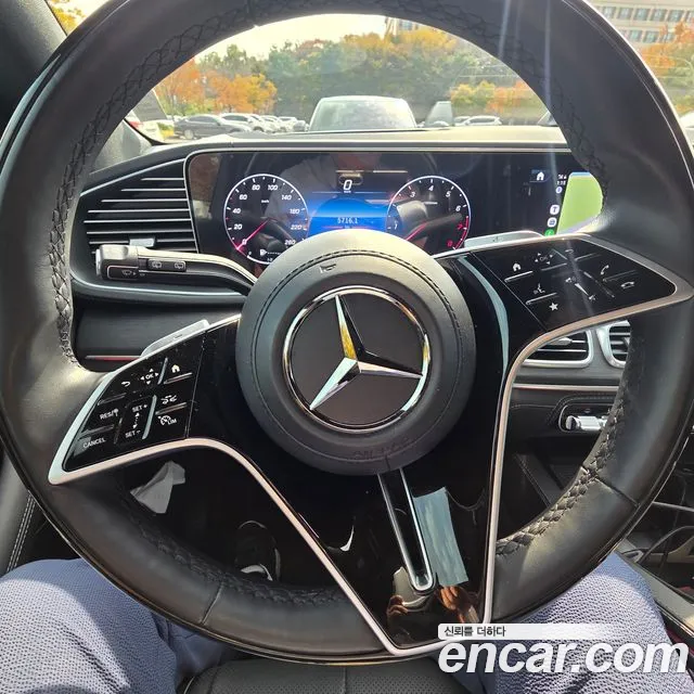 Mercedes-Benz GLS 2024 thumb 7