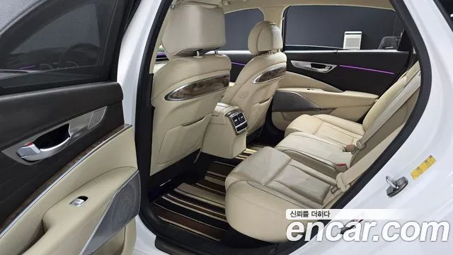 Kia K9 2019 thumb 11