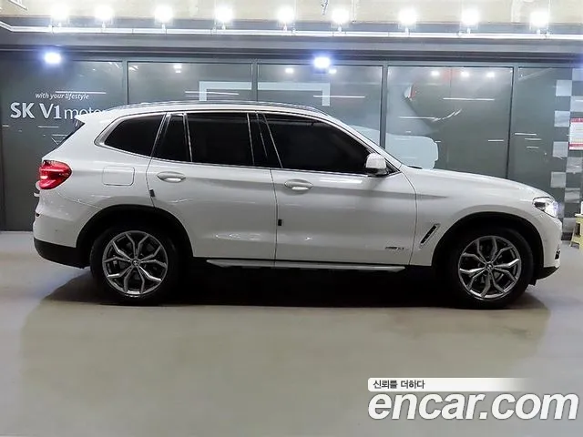 BMW X3 2018 thumb 3