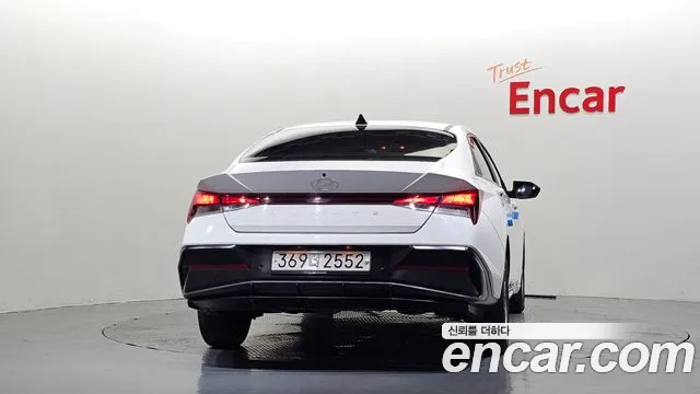Hyundai Avante 2023 thumb 4