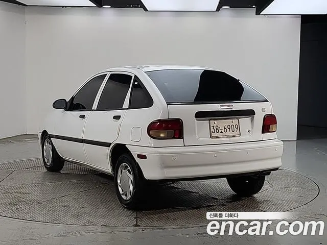 Kia Avella 1997 thumb 3