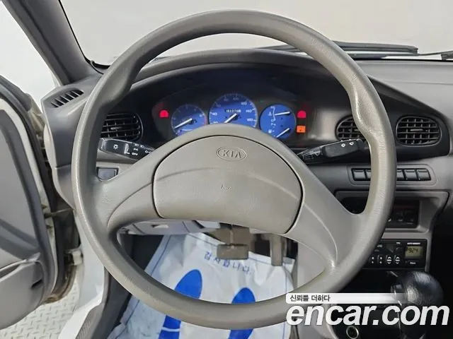 Kia Avella 1997 thumb 9