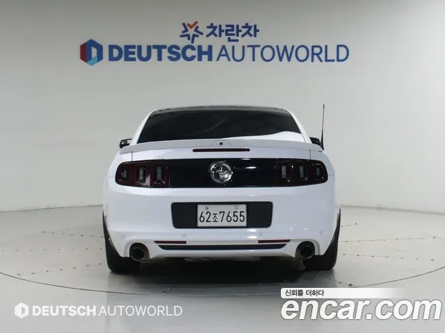 Ford Mustang Mach-E 2014 thumb 4