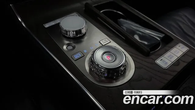 Genesis G80 2024 thumb 9